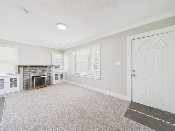 3904 Bales Ave, Kansas City, MO 64130