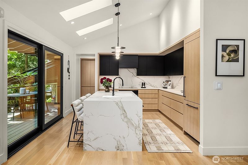 4th image of 5 Lindley Road