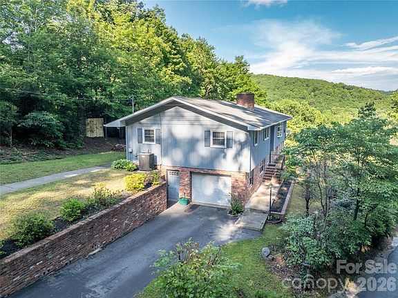 3rd image of 45 Mountain View Ave