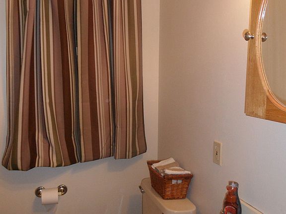 5th image of 1808 Peachtree Dr