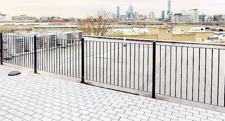 Studio, $2,625 — Photo 4