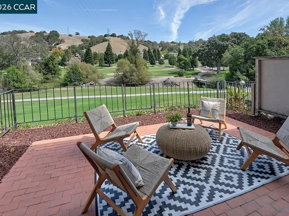 3434 Tice Creek Dr APT 3, Walnut Creek, CA 94595