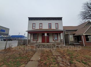 420 S 7th St #A, Terre Haute, IN 47807