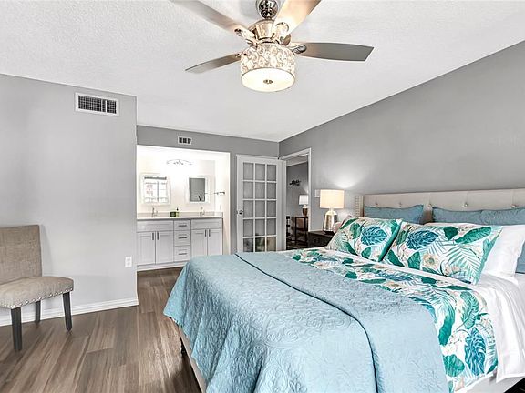 4th image of 2120 El Paseo St APT 207