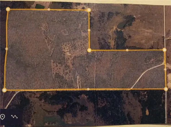 7144 E 141st Rd, Holdenville, OK 74848