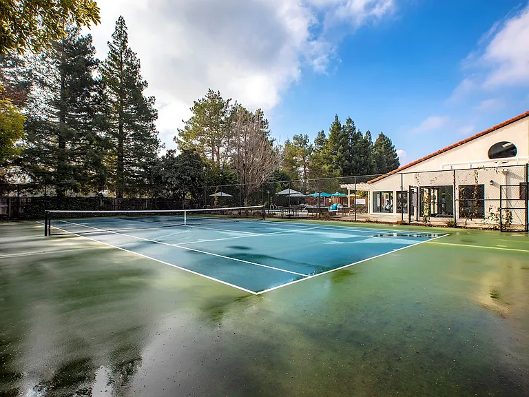 Vercanta Pleasanton | Pleasanton, CA | Tennis Court