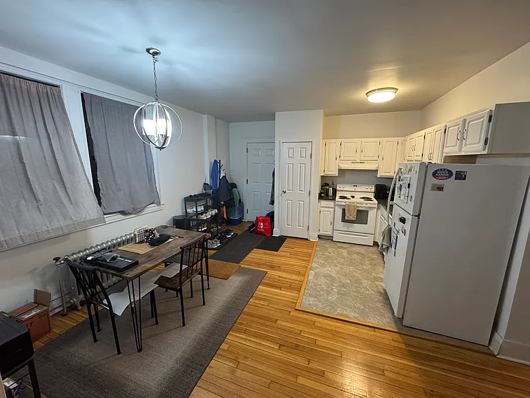 1C KITCHEN