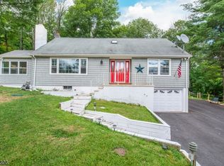 4 Margaret Ln, Sussex, NJ 07461