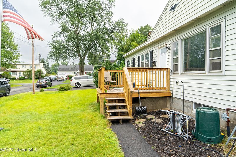 2nd image of 27 Hanifin Avenue