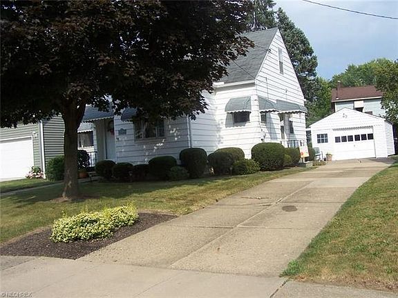2nd image of 2537 10th St