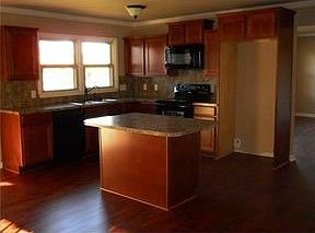 3rd image of 1216 Gretchen Ln