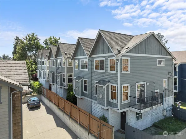 745 N 95th Street #B, Seattle, WA 98103