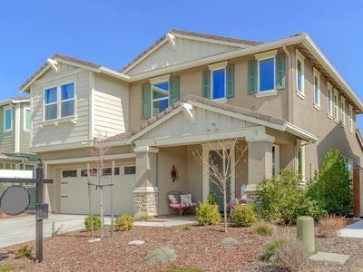 9769 Philta Way, Elk Grove, CA, 95757