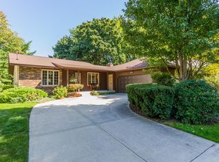 1706 Asbury Rd SE, East Grand Rapids, MI 49506