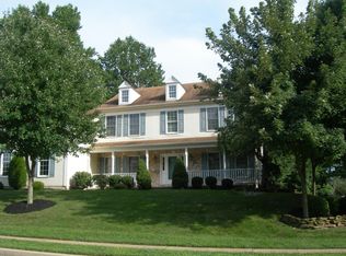 215 Walker Way, Newark, DE 19711