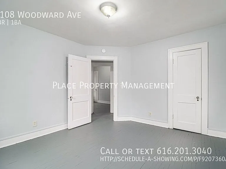 1108 Woodward Ave — Photo 13