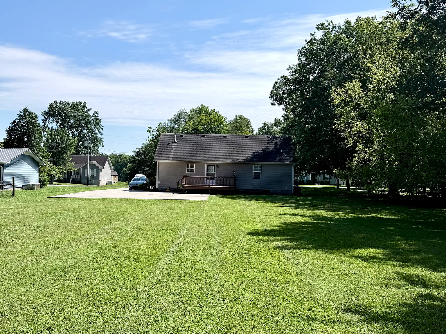 3 bed, 1232 sqft, $1,650 — Photo 4