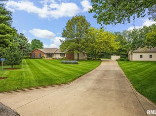1502 County Road 875 E, Metamora, IL