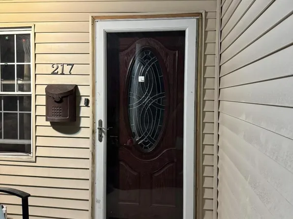 217 Prospect St, Dunmore, PA 18512