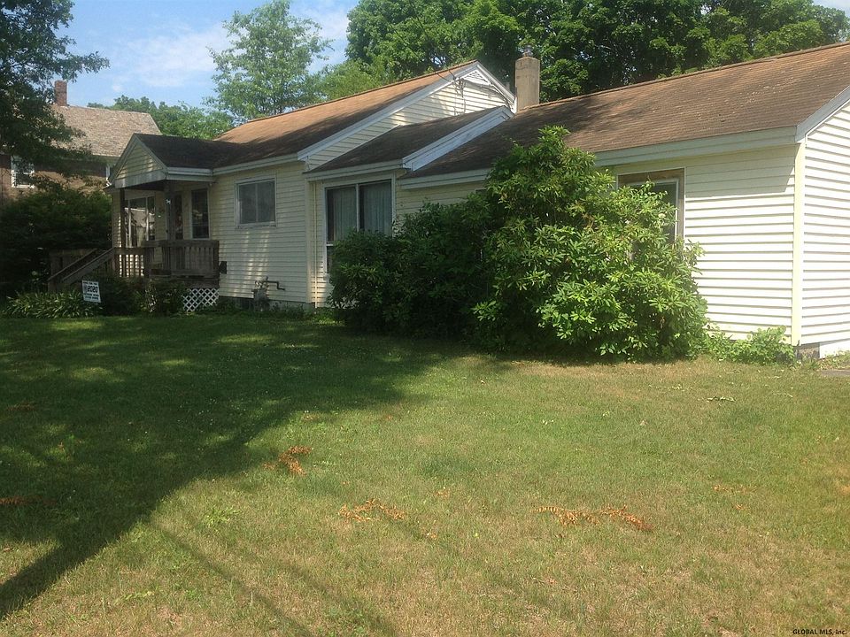 1st image of 47-49 49 Coleman Ave