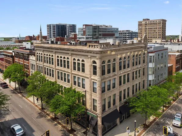 112 W Washington Blvd APT 227, Fort Wayne, IN 46802