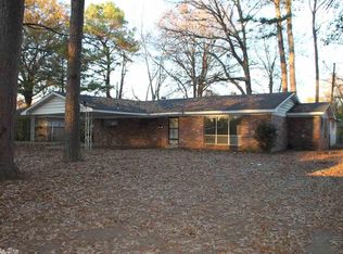 6712 Hinkson Rd, Little Rock, AR 72209