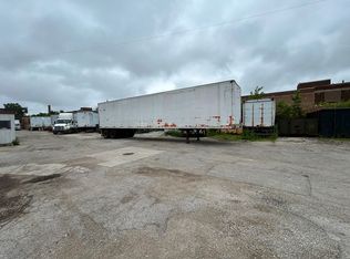 4600 W Armitage Ave, Chicago, IL 60639