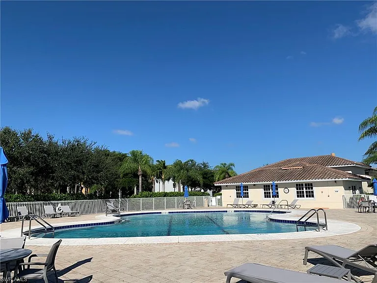 3968 Pomodoro Cir #202 — Photo 10