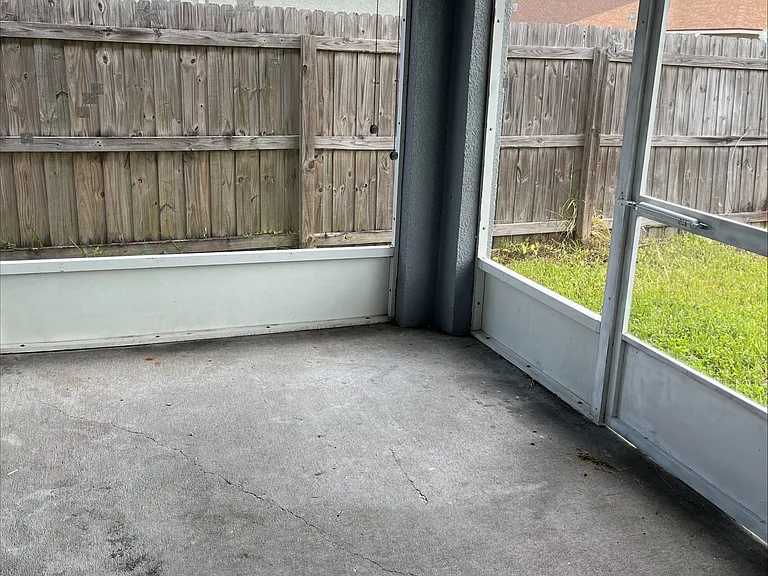 10644 Leader Ln — Photo 9
