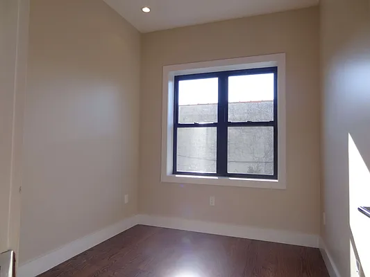 Rented by Lofts and Flats LLC | media 42