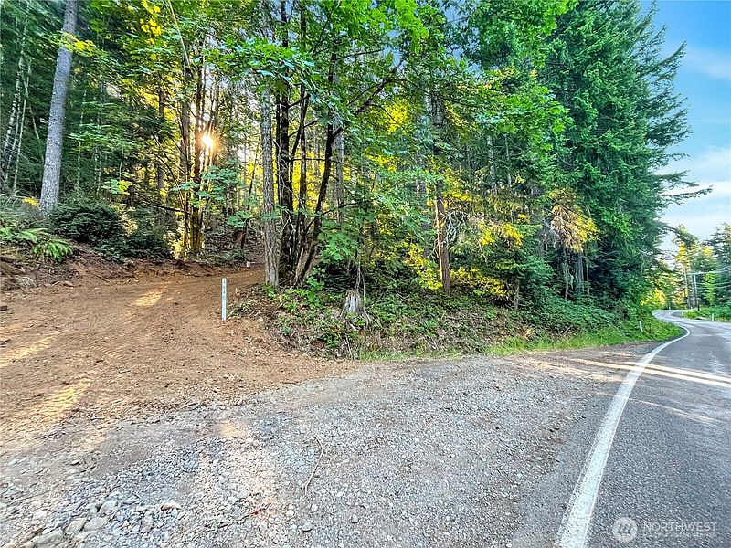 2nd image of 4840 N Lake Cushman Road