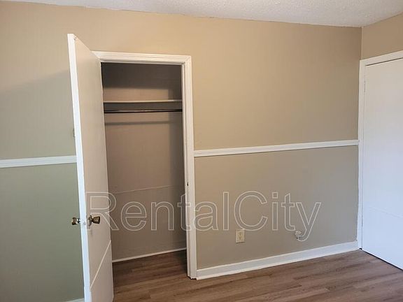 2nd image of 104 Mooring St