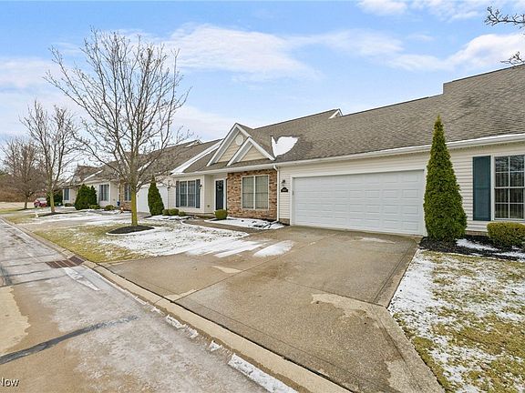 3rd image of 38606 Granite Dr