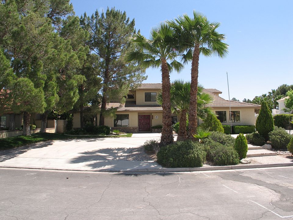 1st image of 2258 Lucerne Dr