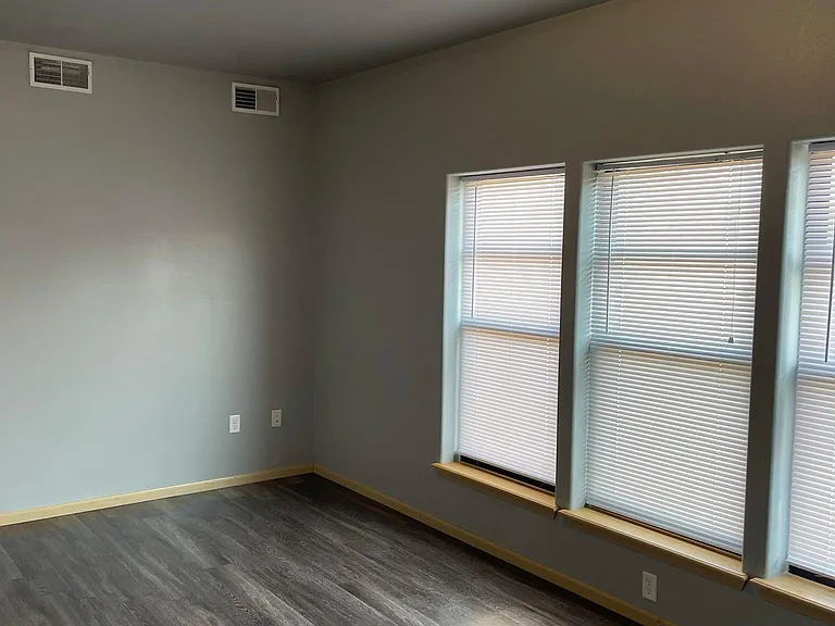 912 S Dubuque St #21 — Photo 14