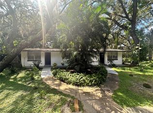 1411 E 139th Ave #AB, Tampa, FL 33613