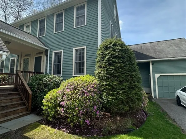 27 Brookdale Cir Unit 27, Shrewsbury, MA 01545