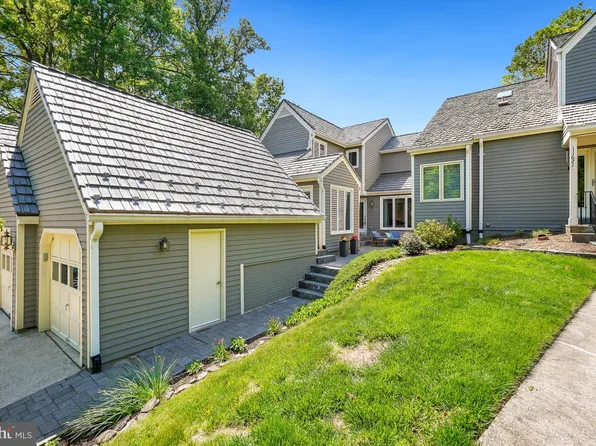 11619 Chapel Cross Way, Reston, VA 20194