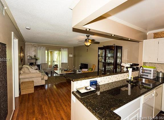 3rd image of 7800 Camino Real #H-113