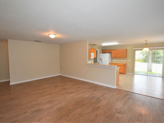 5th image of 2353 Martins Run