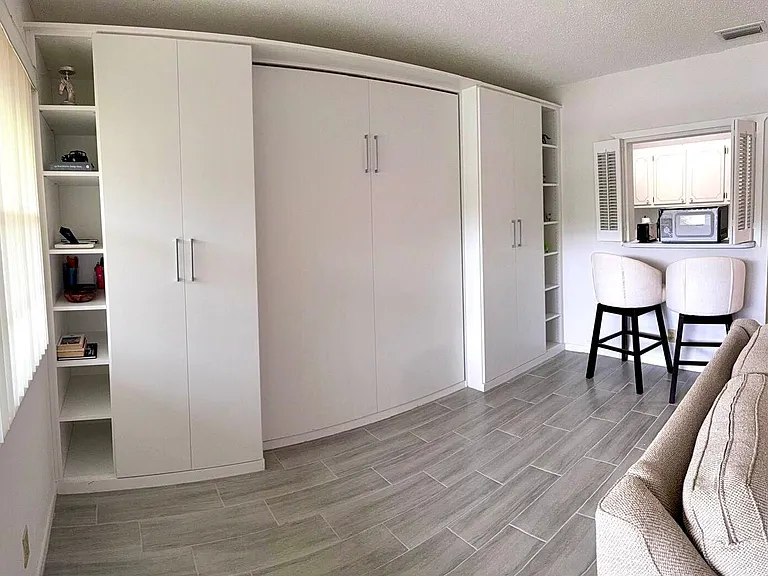 63 Windsor Dr #C — Photo 5