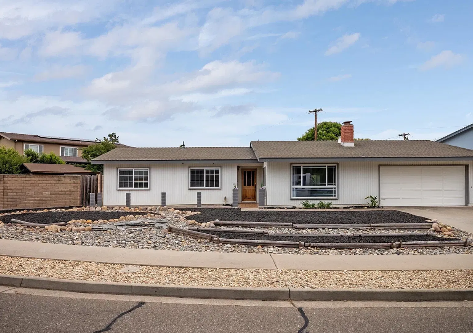 Spacious Single-Story Orcutt Home — Photo 1