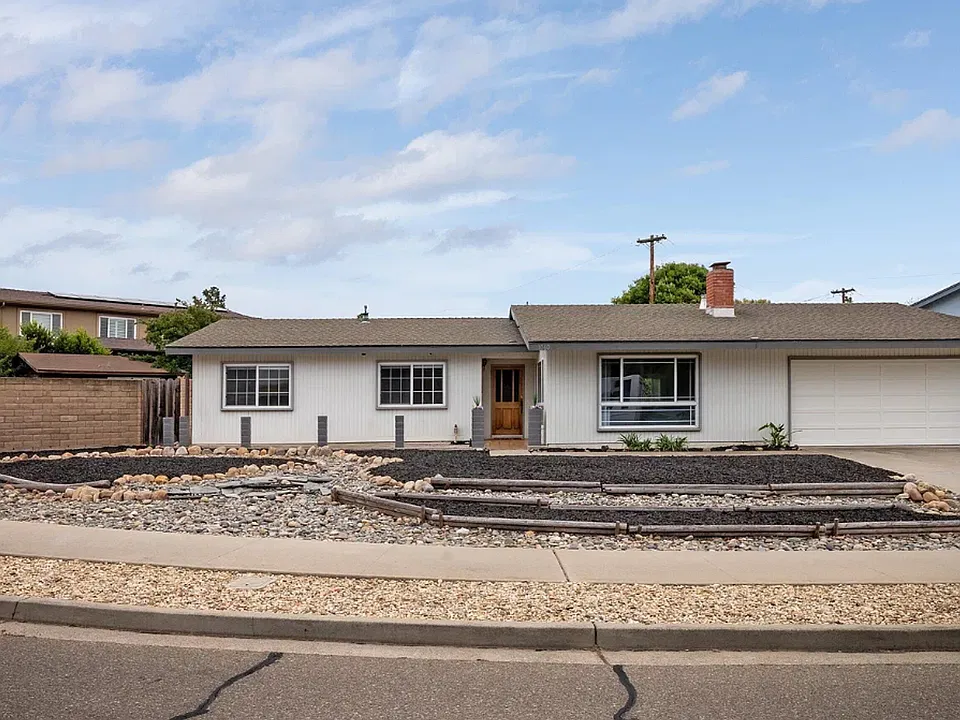 1060 Diamond Dr