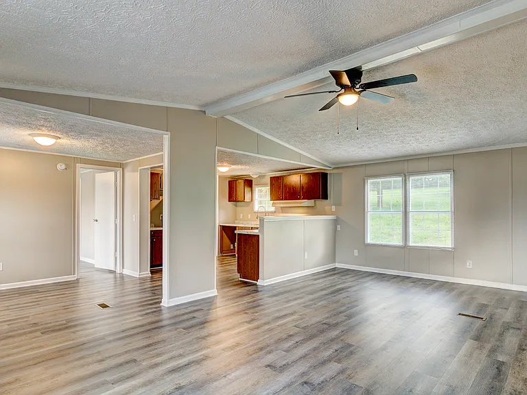 3351 Appletree Ct — Photo 3