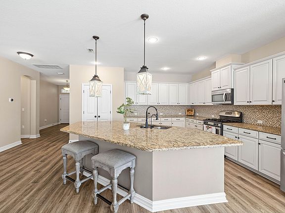 3rd image of 705 Breakfast Point Blvd