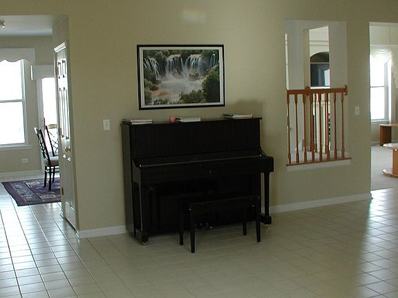 5th image of 5387 Galloway Dr