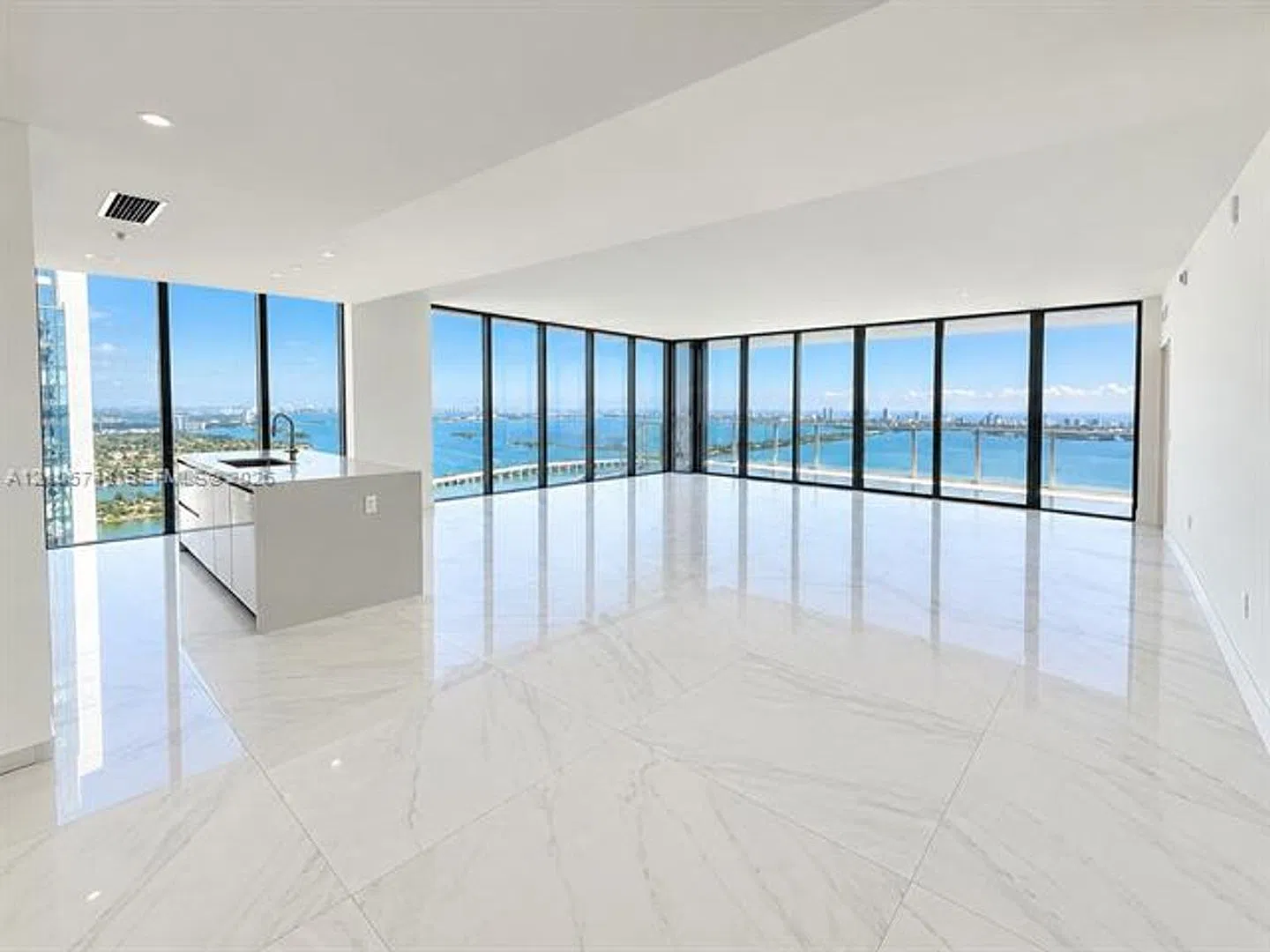 725 NE 24 cu-5401, Miami, FL 33137 — Photo 2