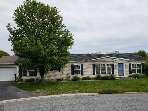 55 Molly Ct, Dover, DE 19901