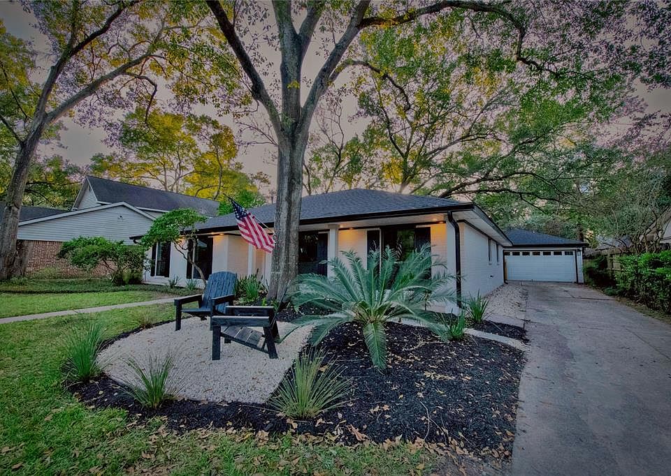 1st image of 5015 Leafy Hollow Ct
