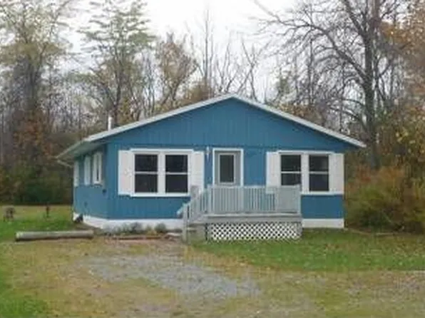 5076 State Route 104, Williamson, NY 14589